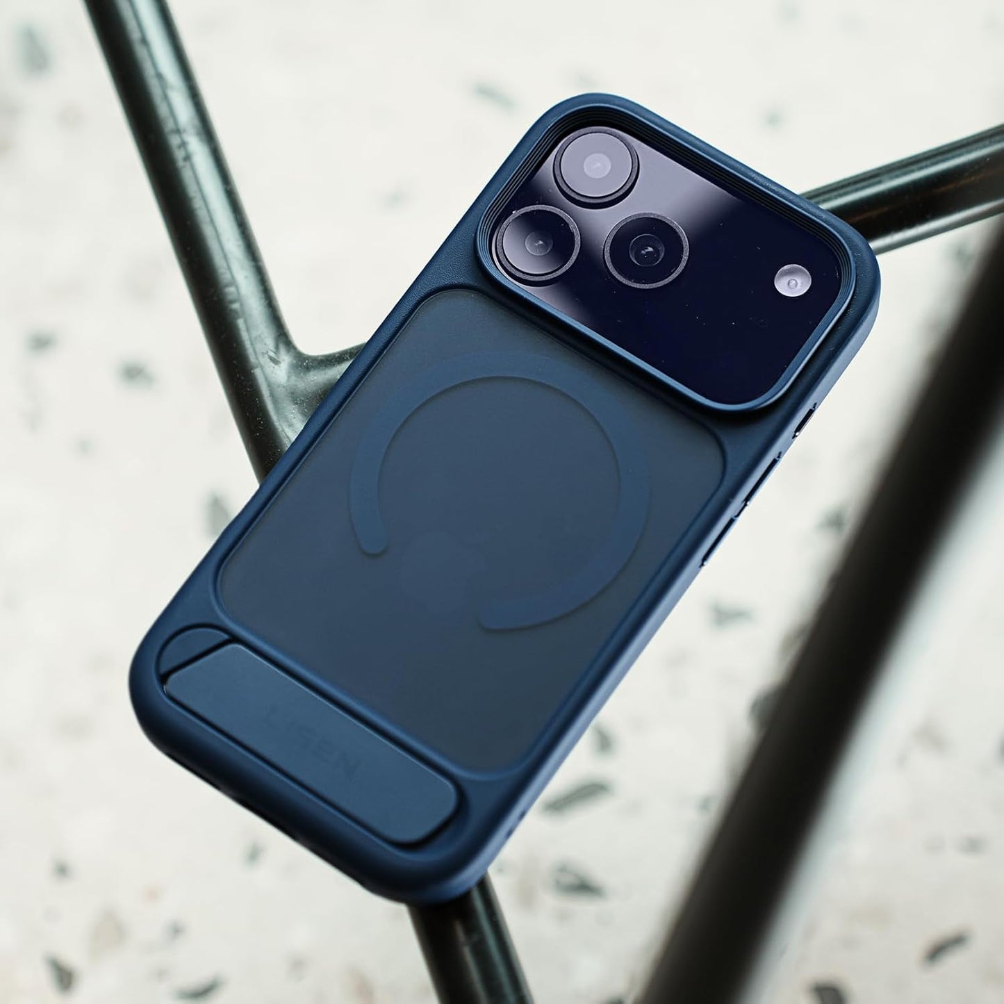 LISEN iPhone 17 Pro Max Hülle – Magnetisch, Stand, Military-Grade Schutz